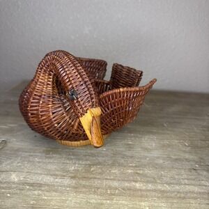 Vintage Wicker Duck Basket Woven Rattan Wood Decor Bird Grandmacore Cottagecore